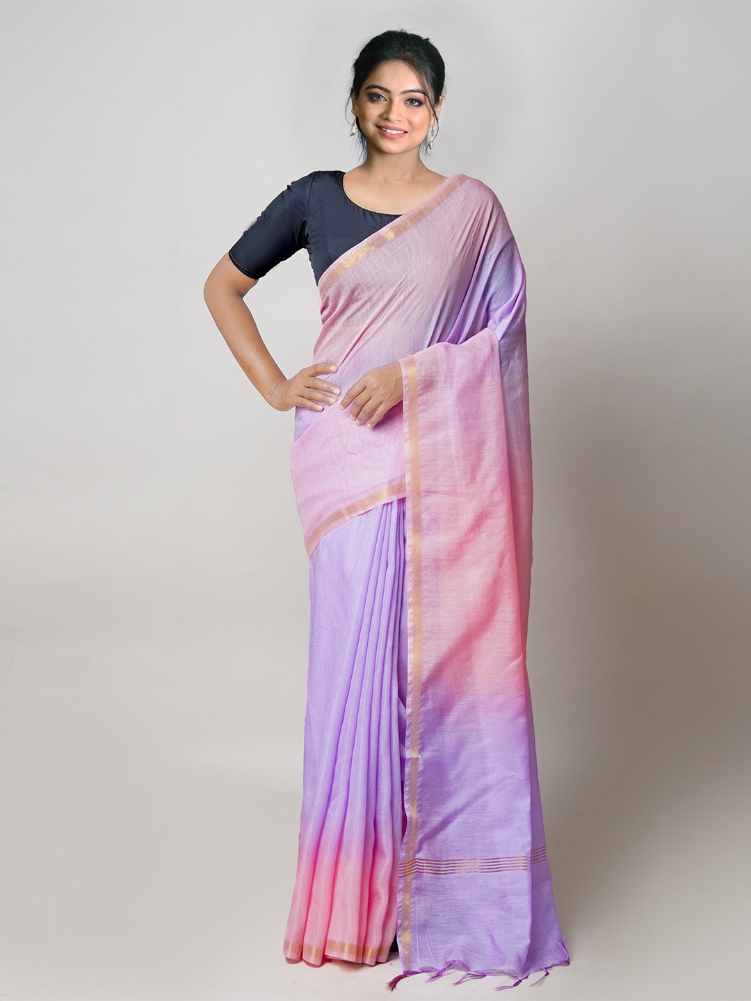 

Unnati Silks Colourblocked Zari Detail Silk Cotton Chanderi Saree, Pink