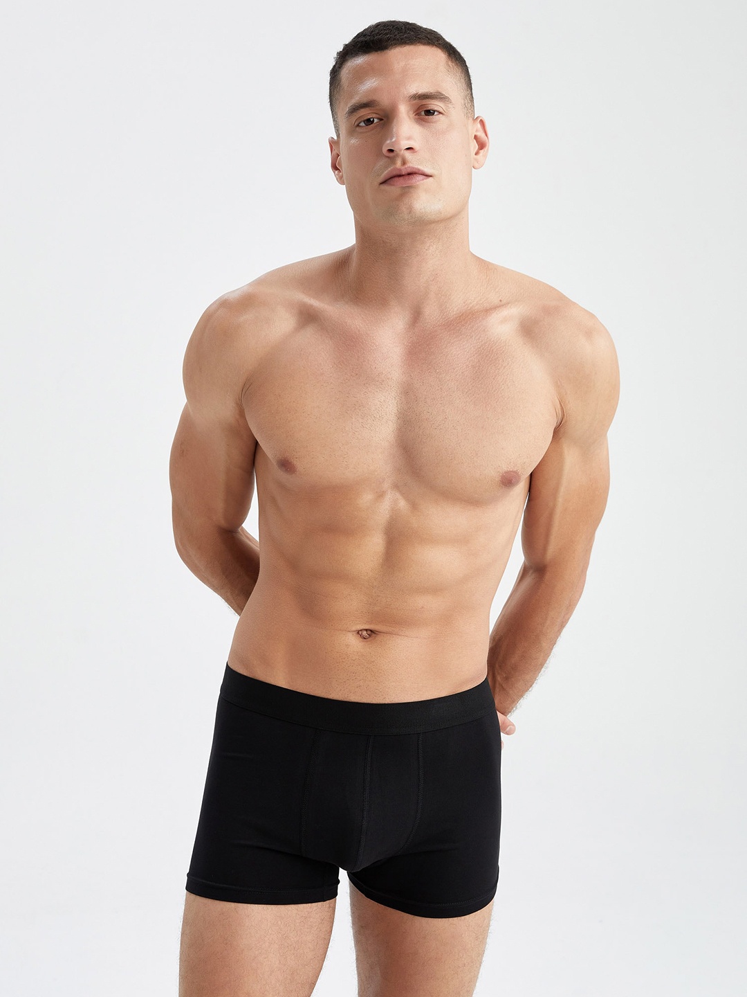 

DeFacto Outer Elastic Trunks-230422423, Black