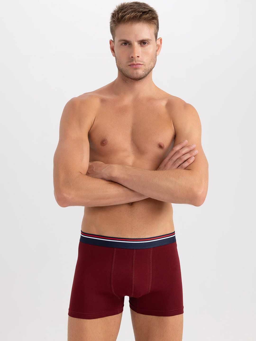

DeFacto Colourblocked Short Trunk 232903193-BR248, Maroon
