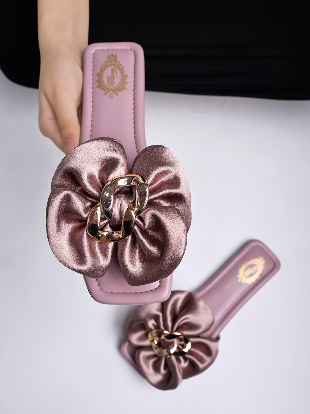 

Shoetopia Open Toe Flats with Bows, Mauve