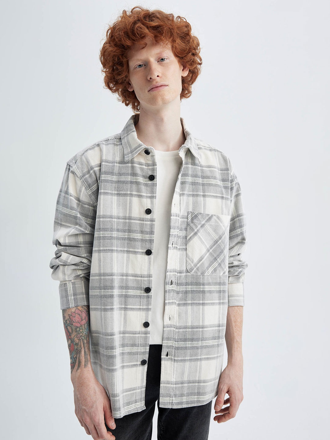 

DeFacto Opaque Checked Pure Cotton Casual Shirt, Off white