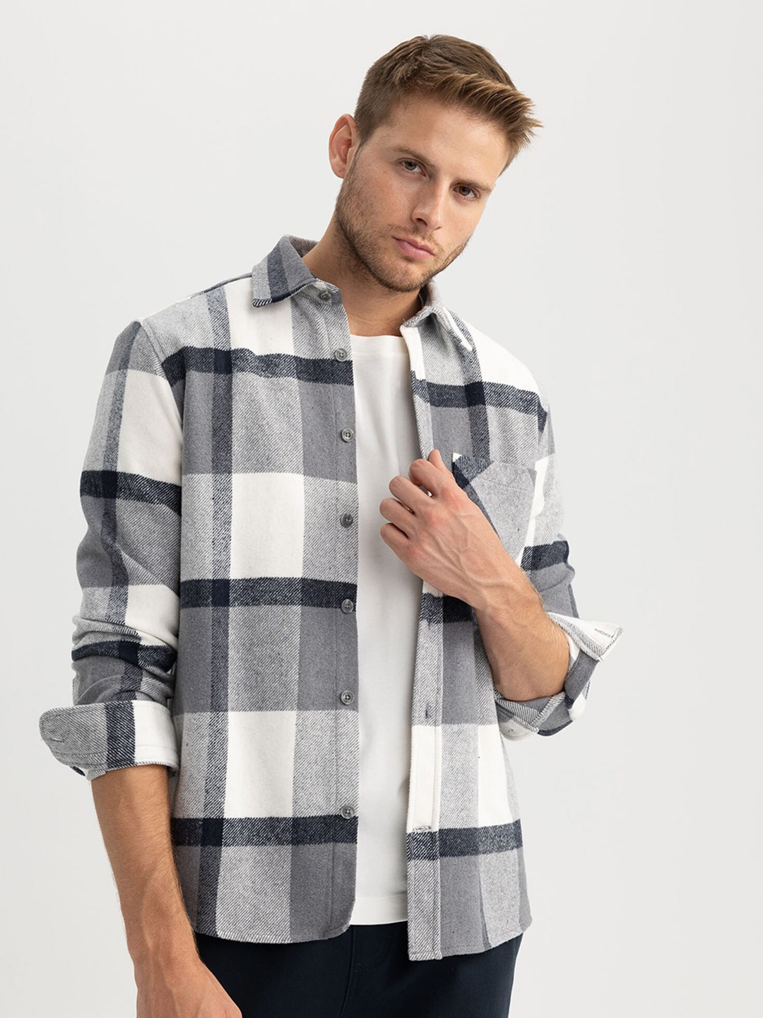 

DeFacto Tartan Checked Casual Shacket, White