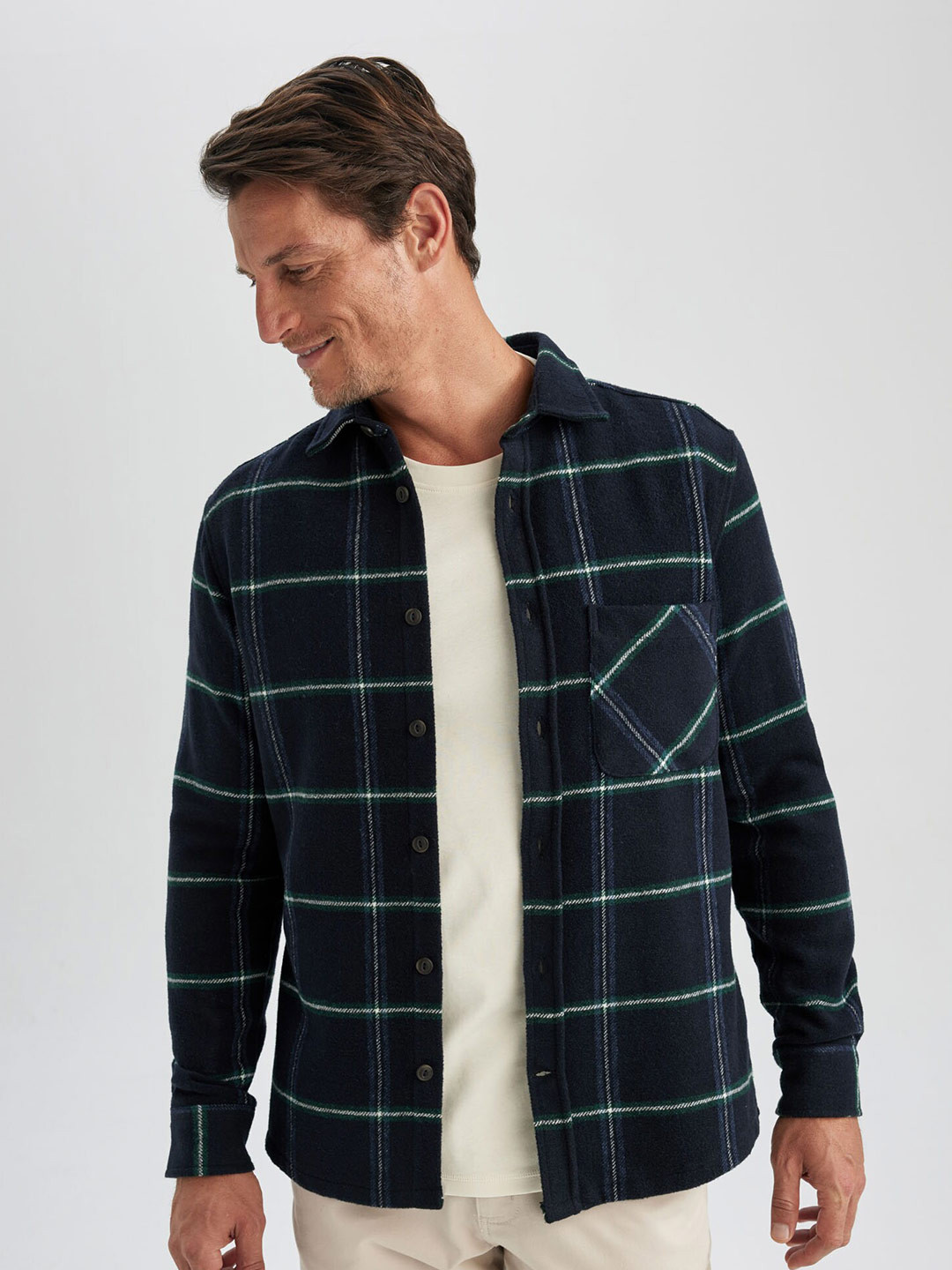 

DeFacto Windowpane Checks Spread Collar Shacket, Navy blue