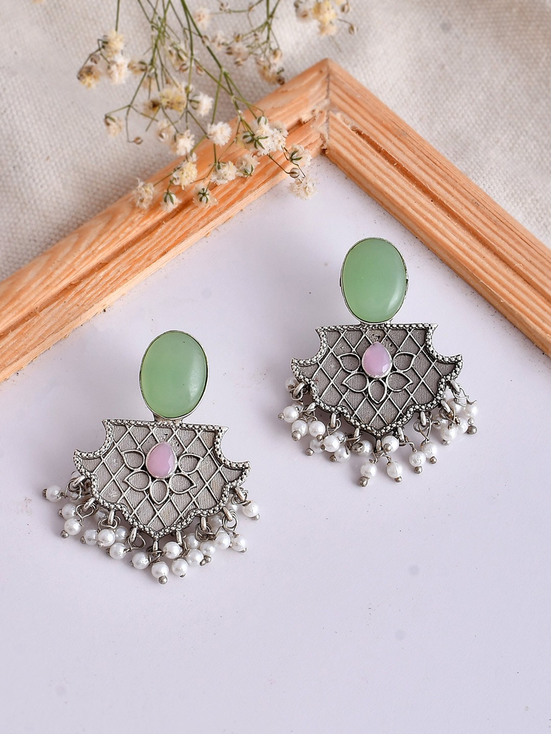 

DASTOOR Silver-Plated Contemporary Artificial Beads and Stones Drop Earrings