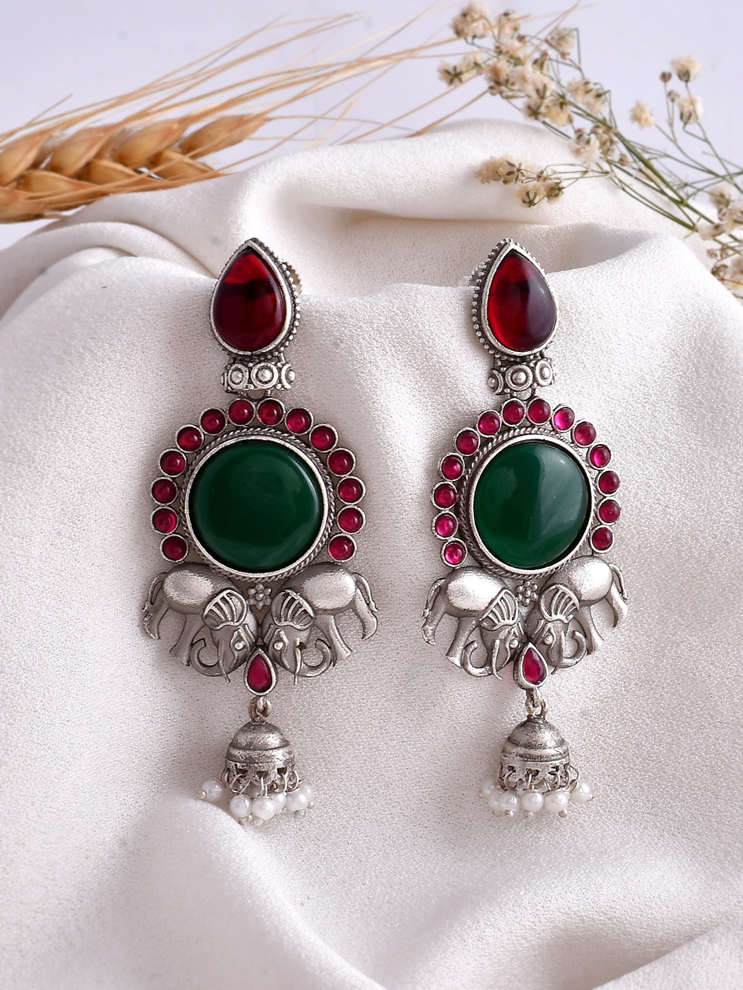 

DASTOOR Silver-Plated Contemporary Studded & Beaded Drop Earrings