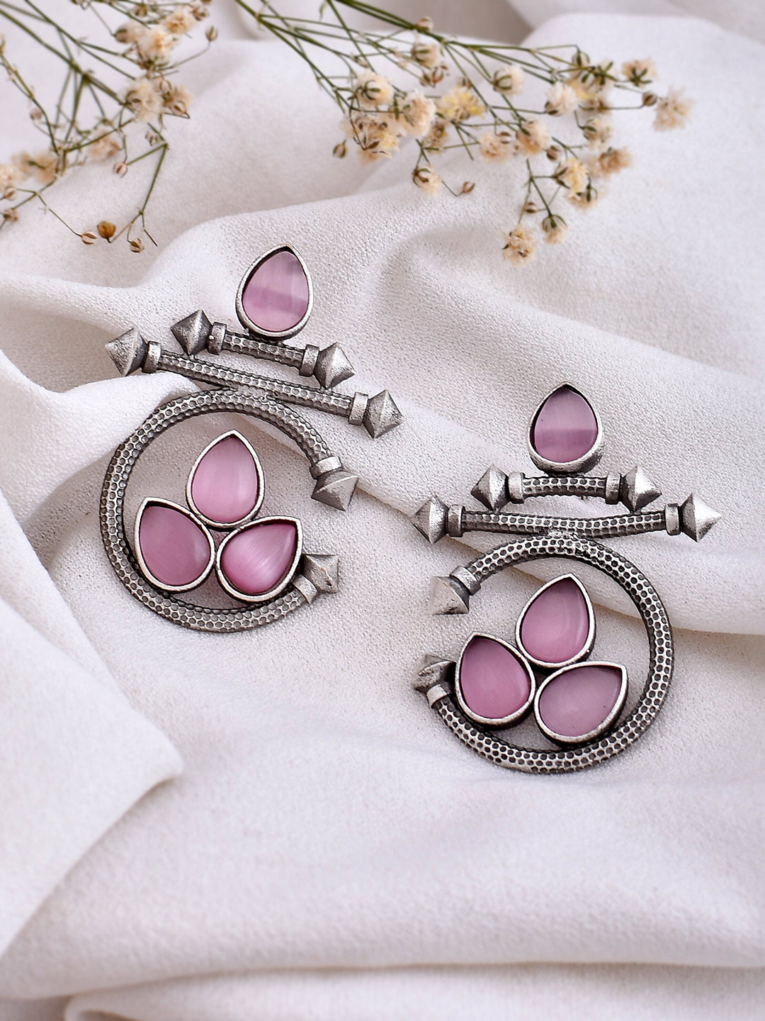

DASTOOR Silver-Plated Beaded Contemporary Drop Earrings