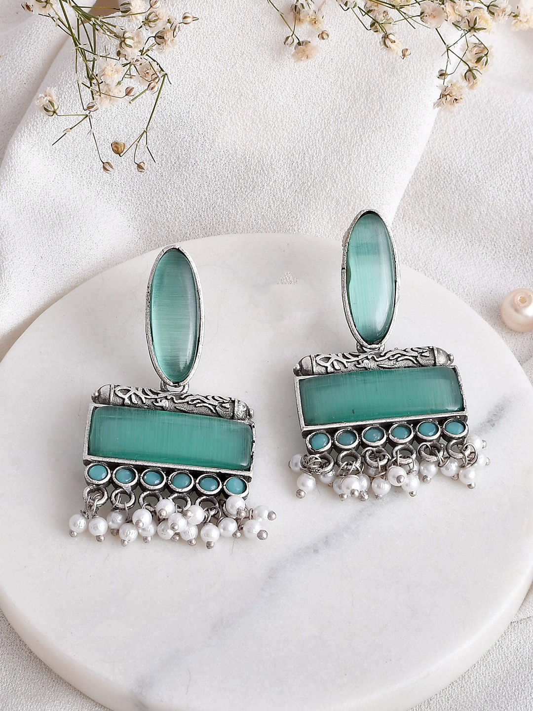 

DASTOOR Silver-Plated Contemporary Stone Studded & Beaded Drop Earrings
