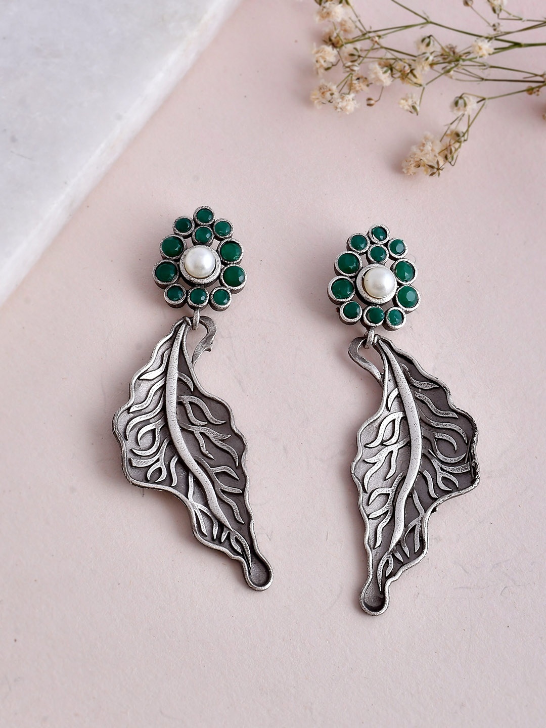 

DASTOOR Silver-Plated Beaded Contemporary Drop Earrings