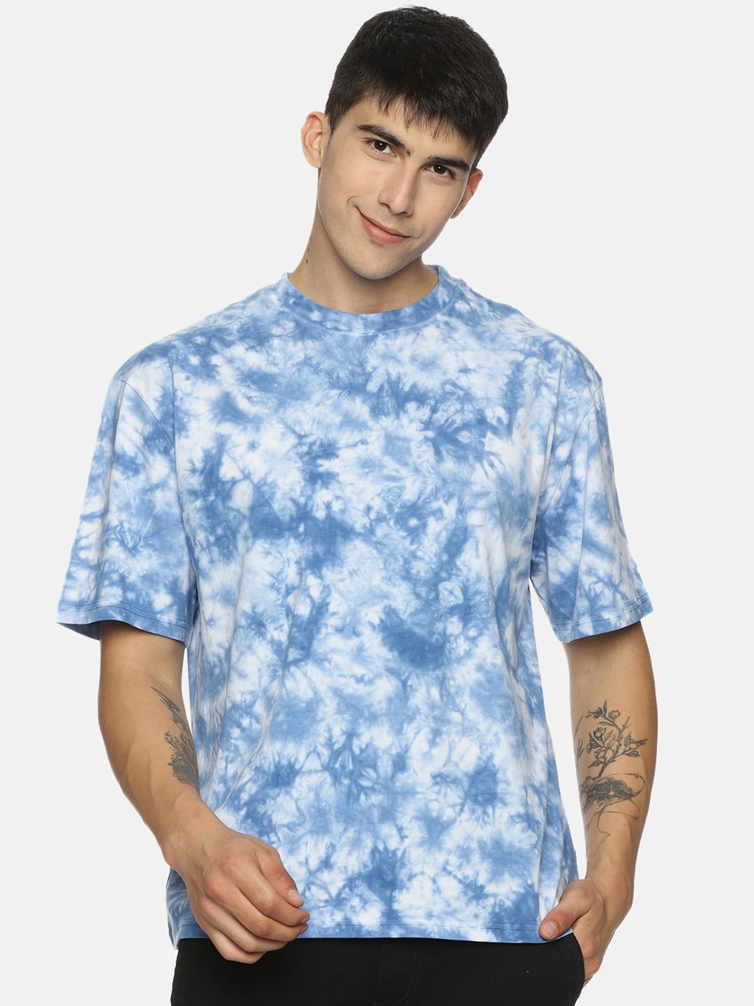 

The Roadster Lifestyle Co. Blue Tie & Dyed Pure Cotton Oversized T-Shirt