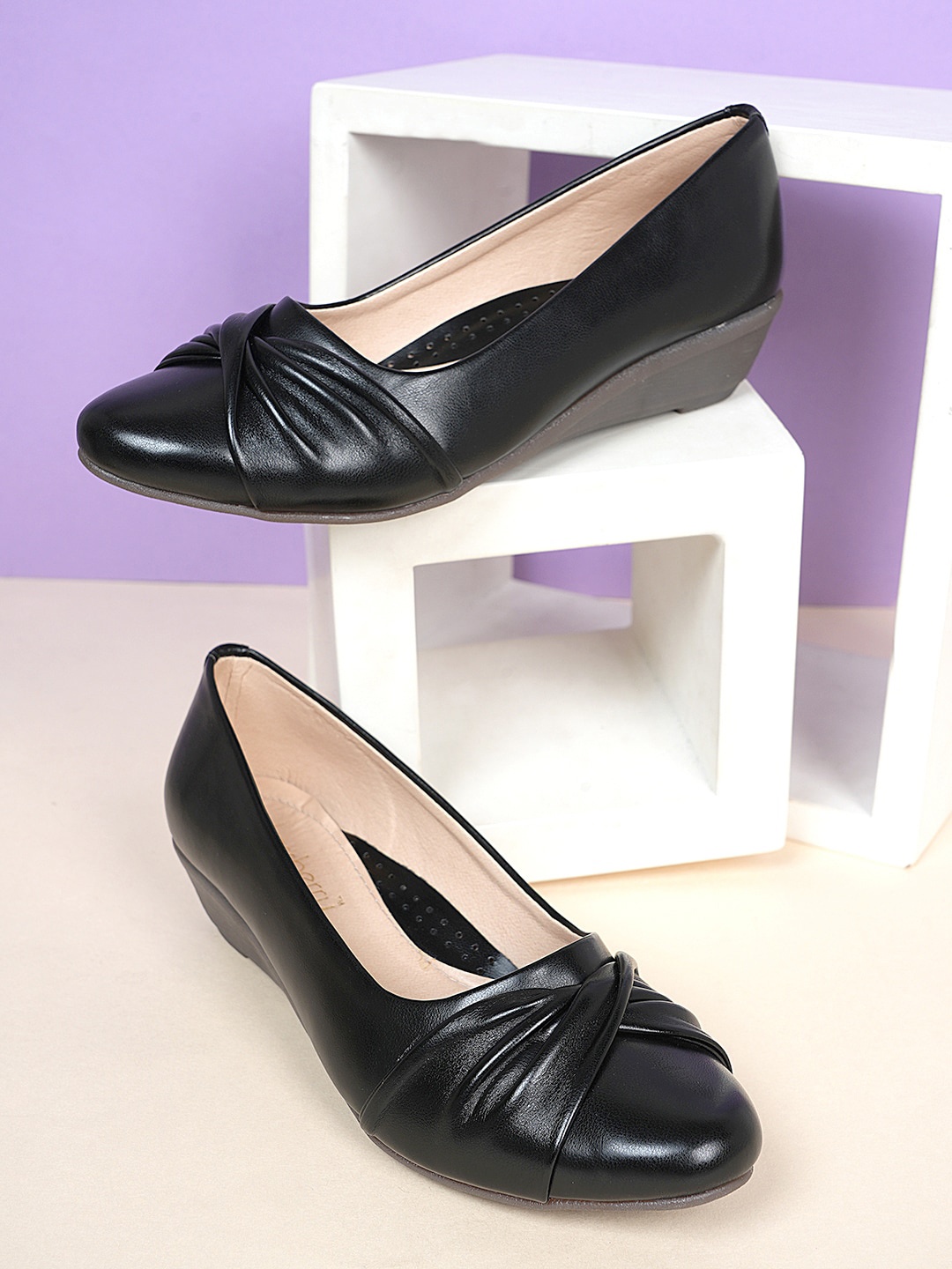 

DressBerry Black Round Toe Pumps Wedge Heels with Bows