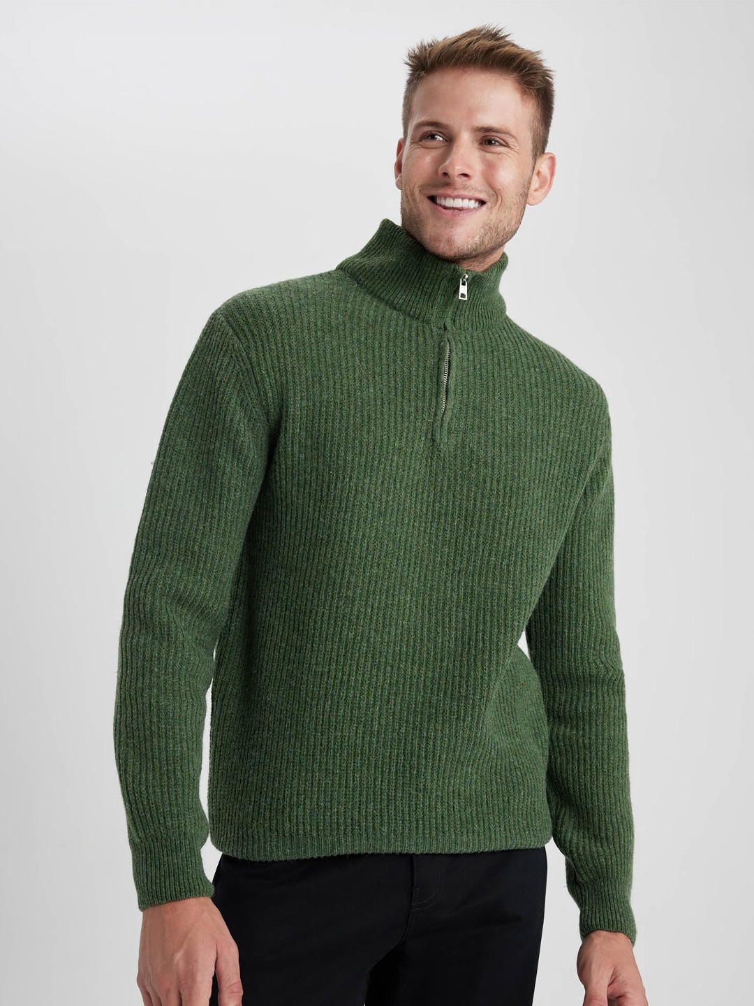 

DeFacto Ribbed Turtle Neck Long Sleeves Pullover, Green