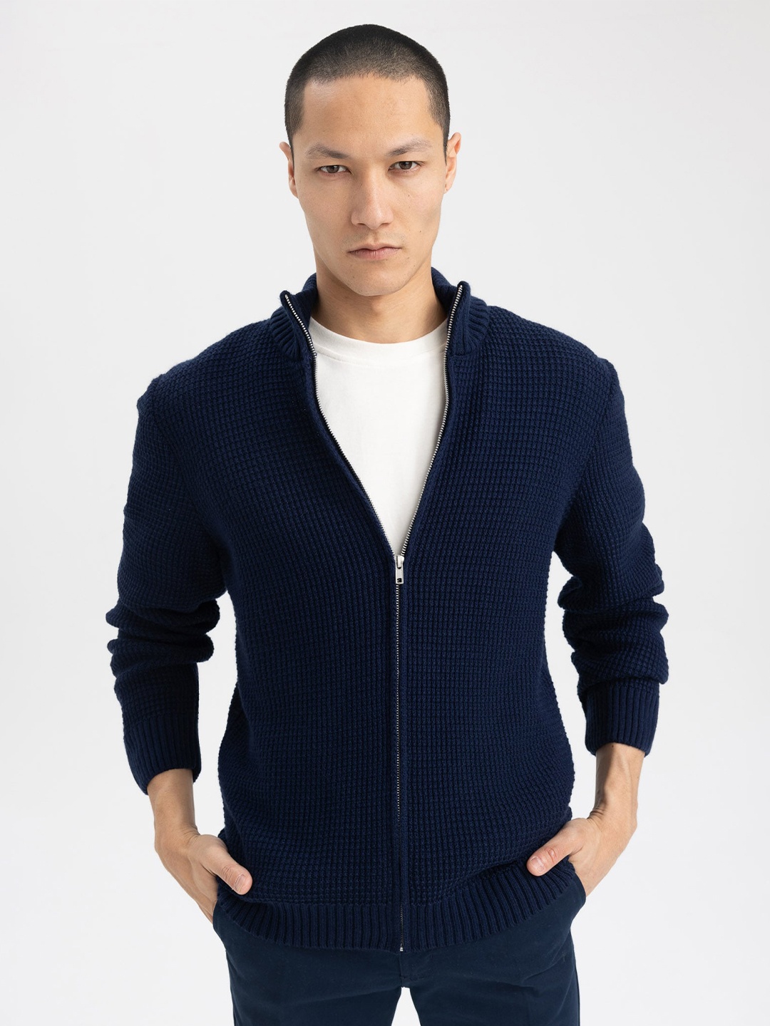 

DeFacto Hooded Long Sleeves Acrylic Front-Open Sweater, Navy blue