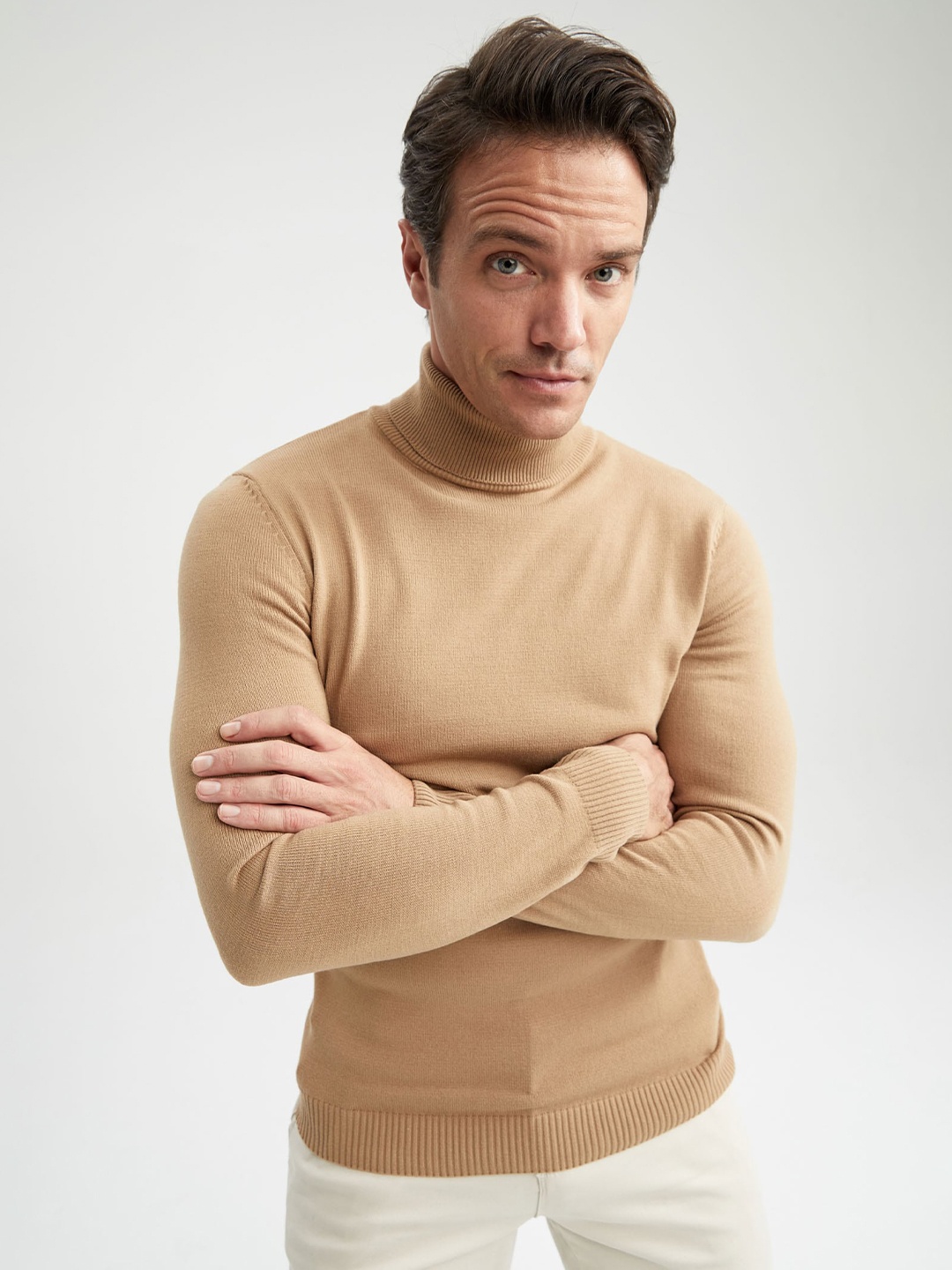 

DeFacto Turtle Neck Long Sleeves Acrylic Pullover, Beige