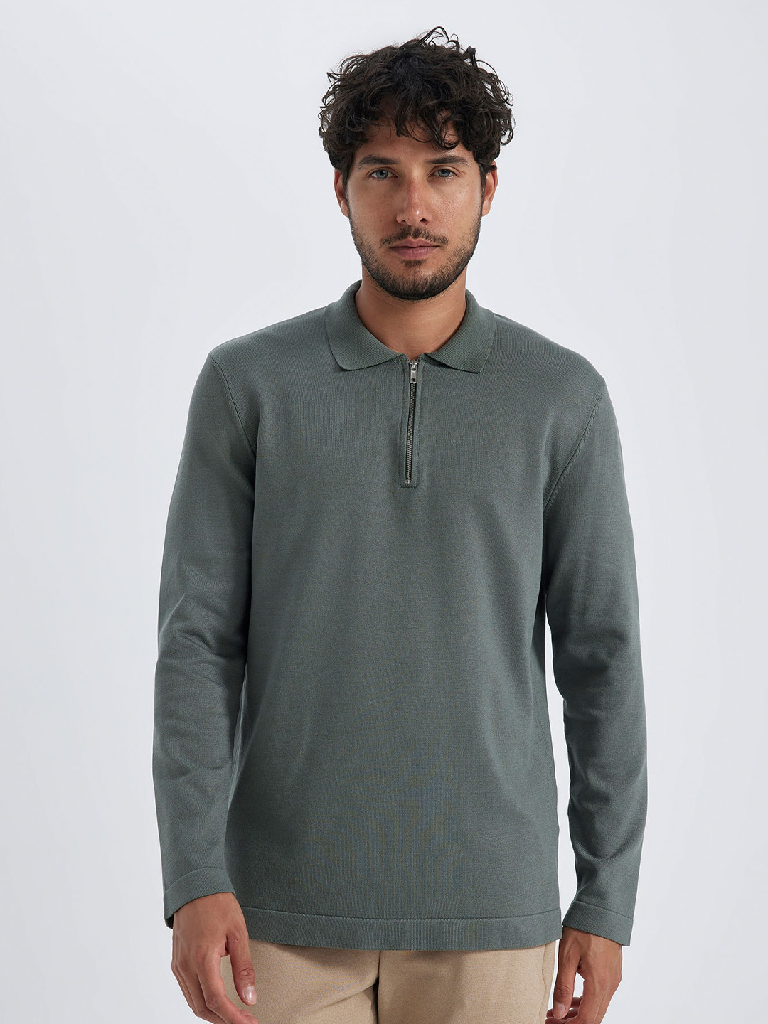 

DeFacto Shirt Collar Pullover Sweatshirt, Green
