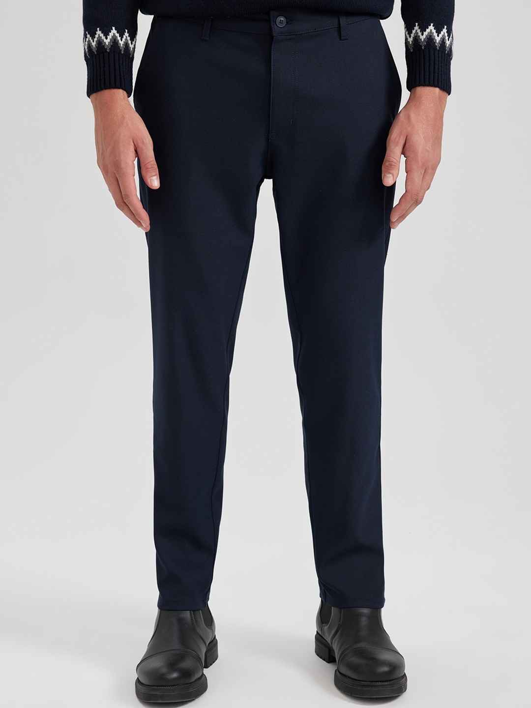 

DeFacto Men Trousers, Navy blue