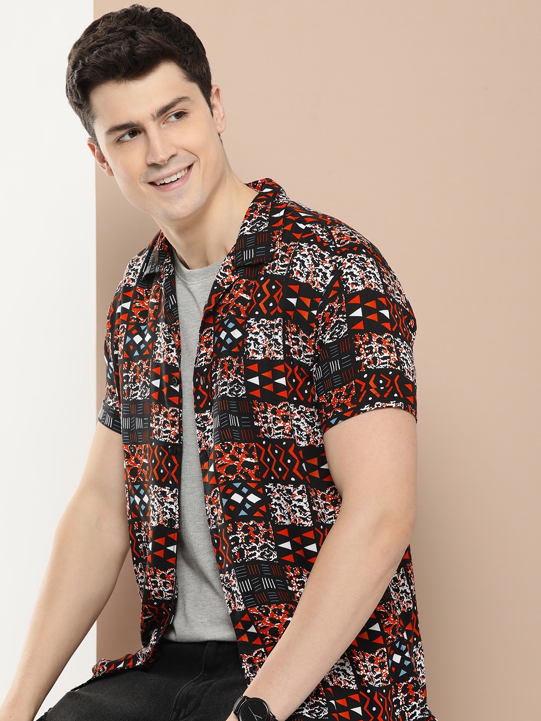 

HERE&NOW Men Slim Fit Opaque Printed Casual Shirt, Black