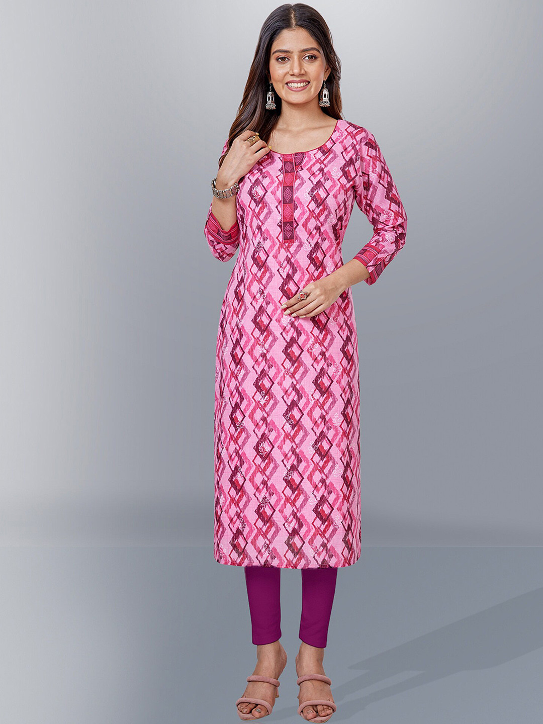 

Jevi Prints Ethnic Motifs Printed Cotton Kurta, Pink