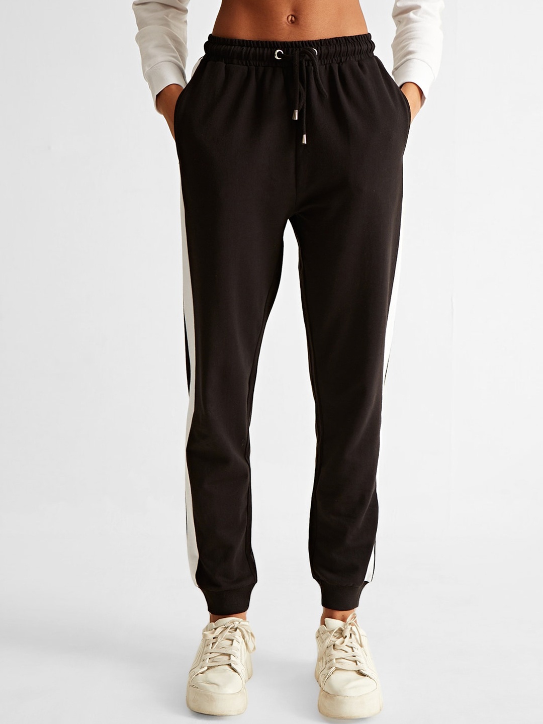 

COVER STORY Women Black Mid-Rise Cotton Joggers Trousers