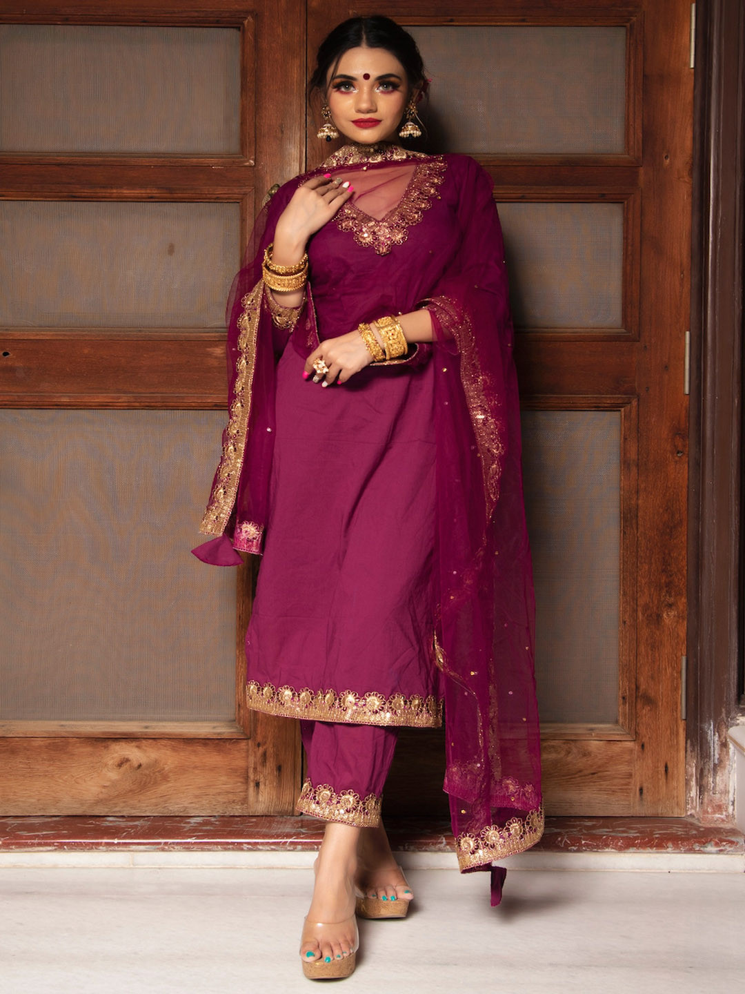 

Pomcha V-Neck Beads And Stones Straight Kurta With Trousers And Dupatta, Burgundy