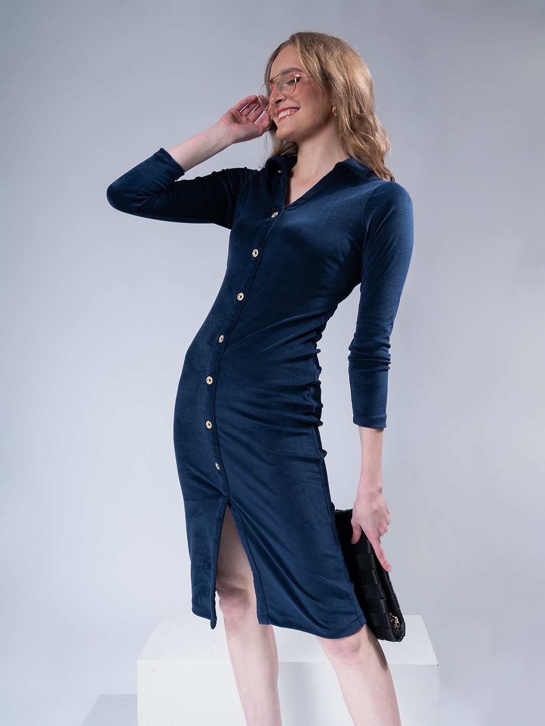 

Stylecast X Hersheinbox Velour Finish A-Line Midi Dress, Navy blue