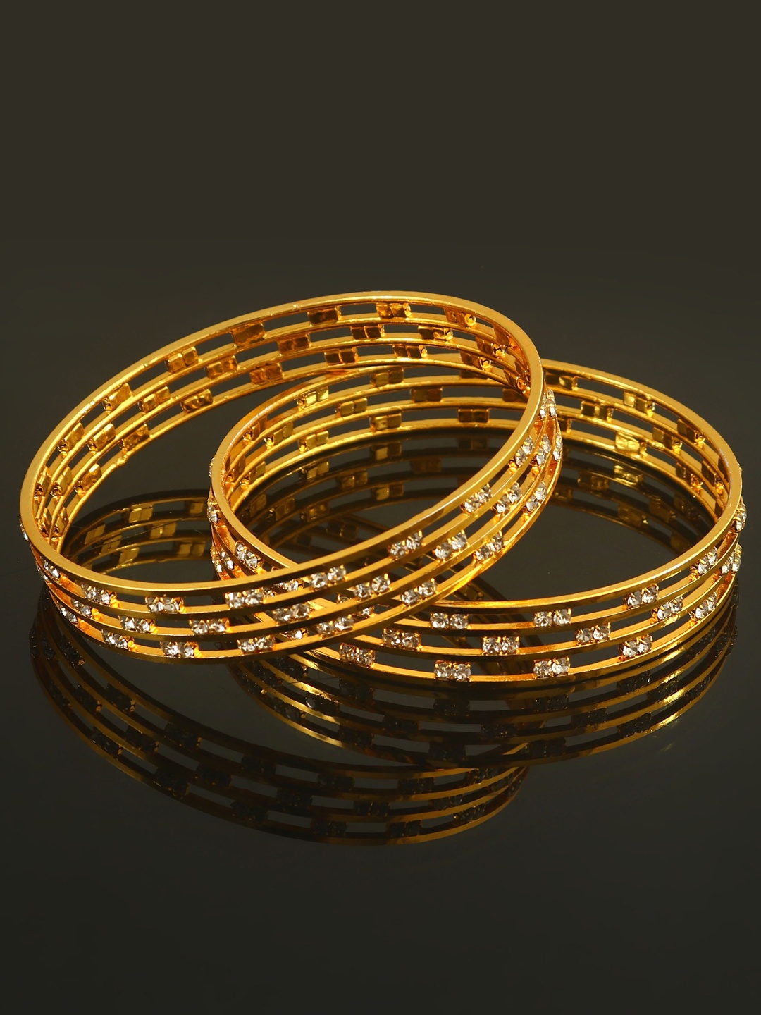 

Jewar Mandi Set Of 2 Gold-Plated AD-Studded Bangles