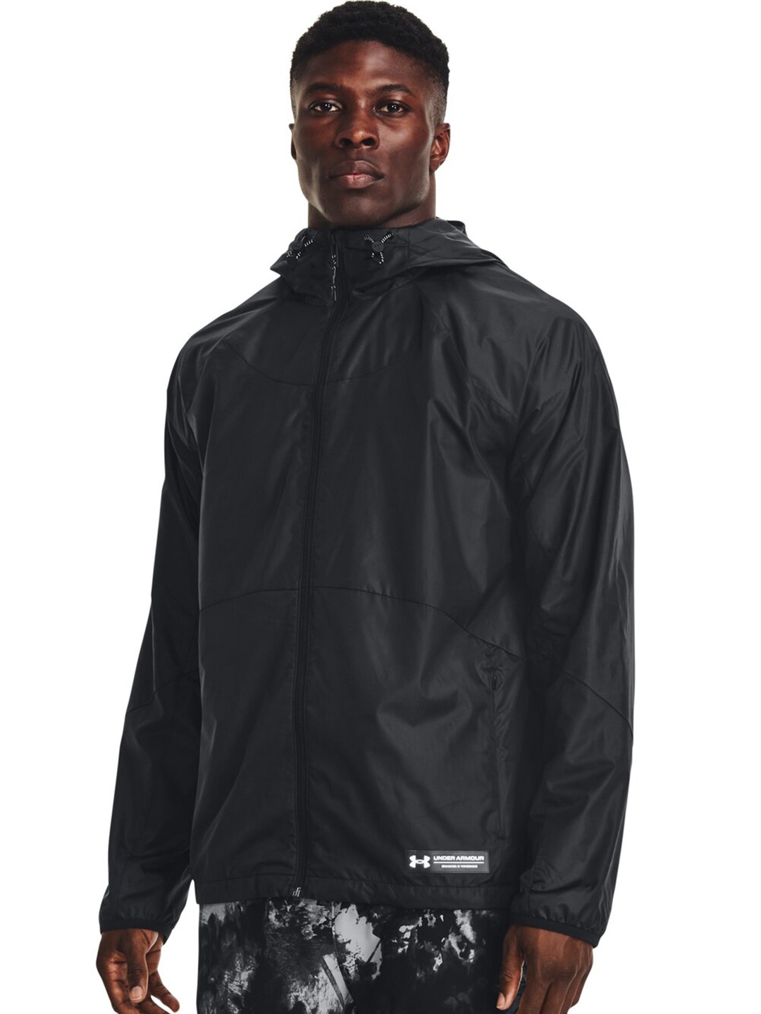 

UNDER ARMOUR Men Green Sporty Jacket, Black