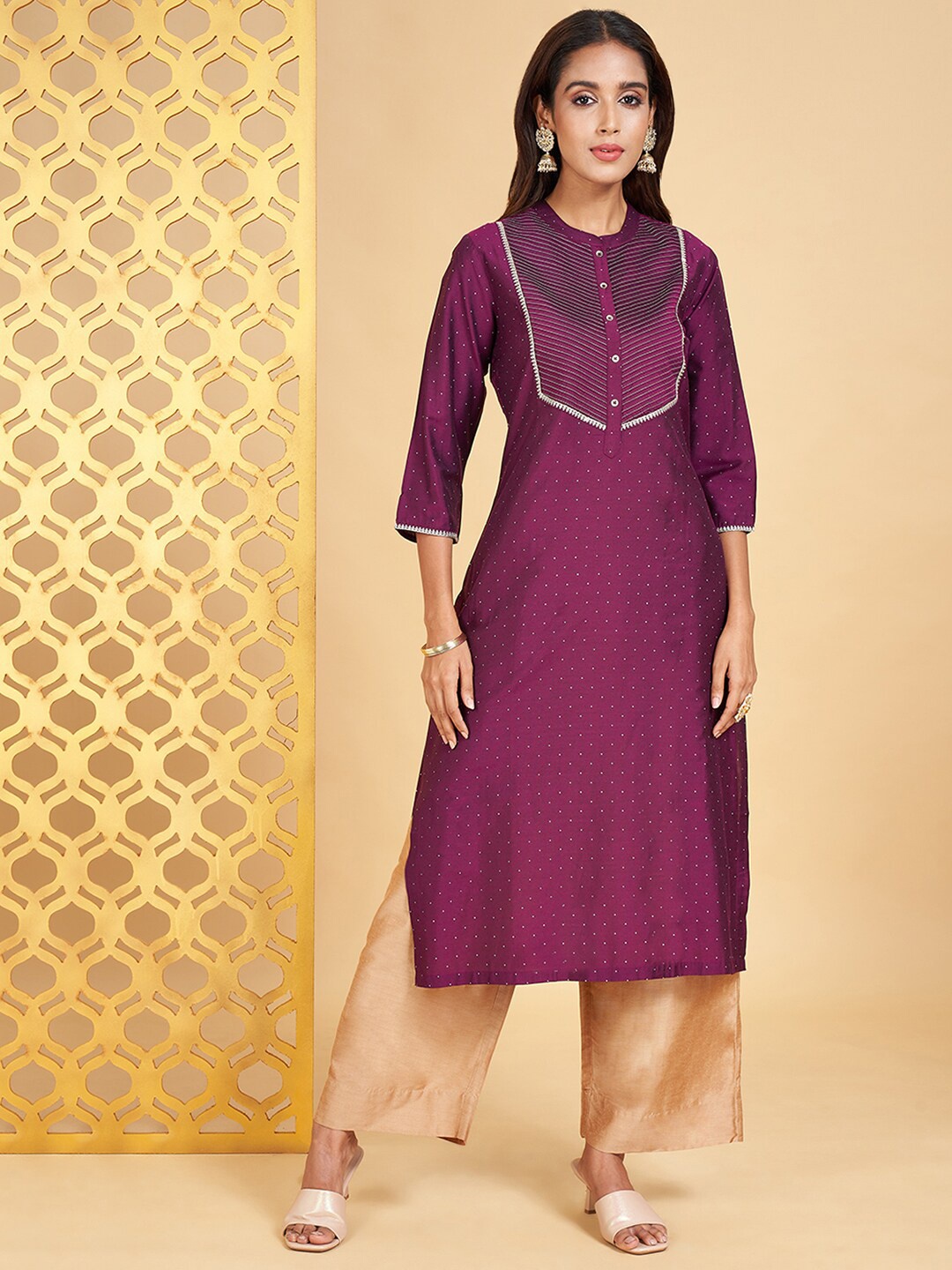 

RANGMANCH BY PANTALOONS Polka Dots Printed Thread Work Regular Kurta, Purple