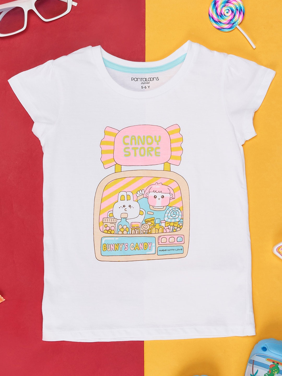 

Pantaloons Junior Girls Graphic Printed Cotton T-Shirt, White