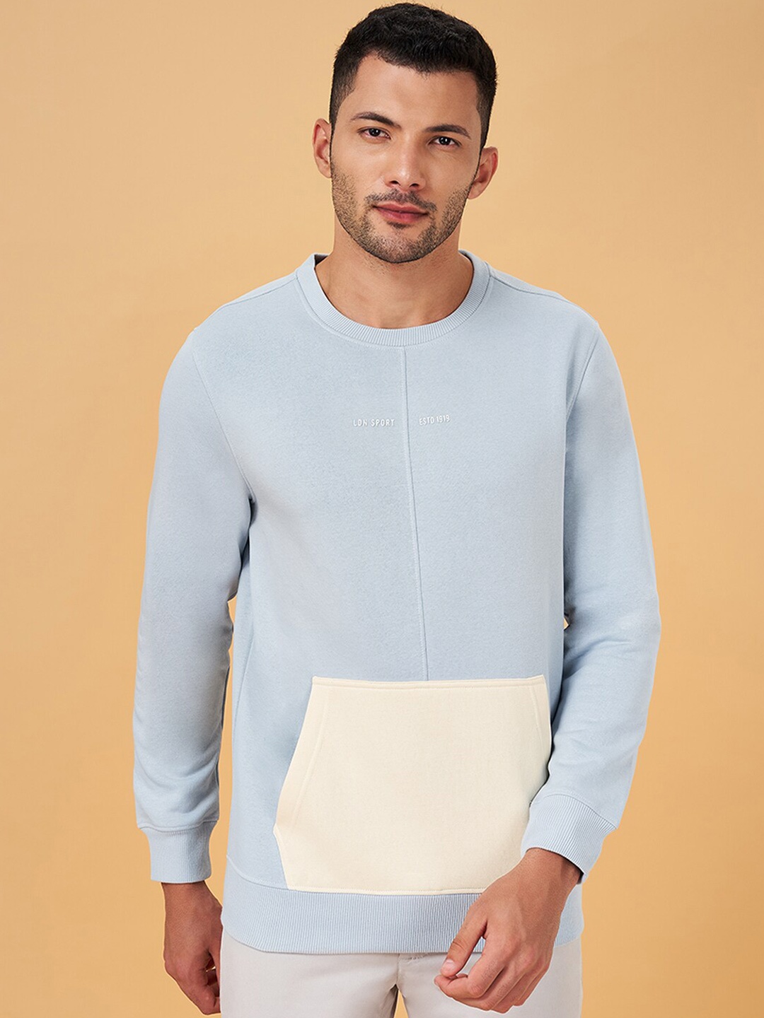 

BYFORD by Pantaloons Men Blue Colourblocked Sweatshirt