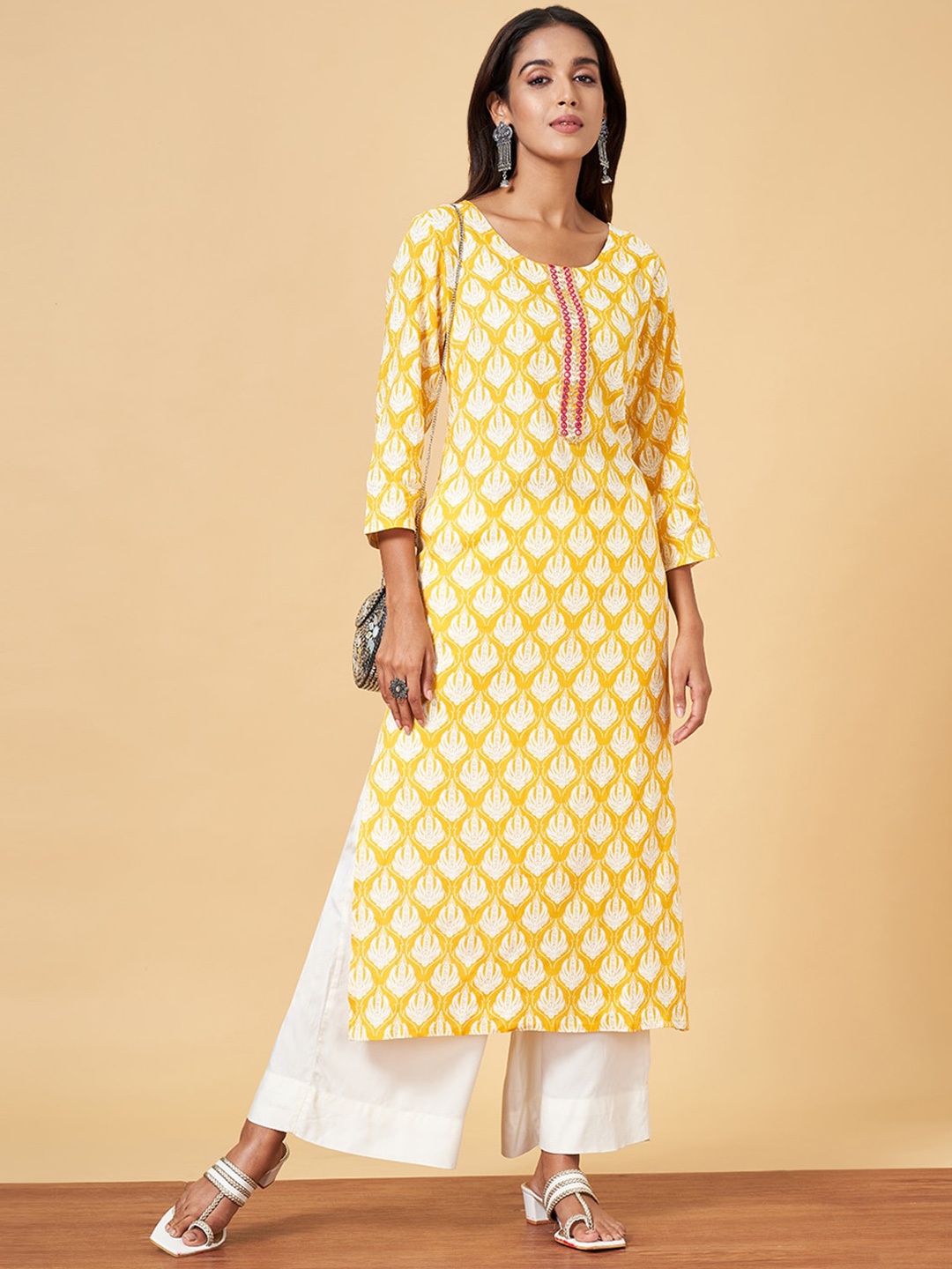 

YU by Pantaloons Ethnic Motifs Printed Mirror Work Straight Kurta, Yellow