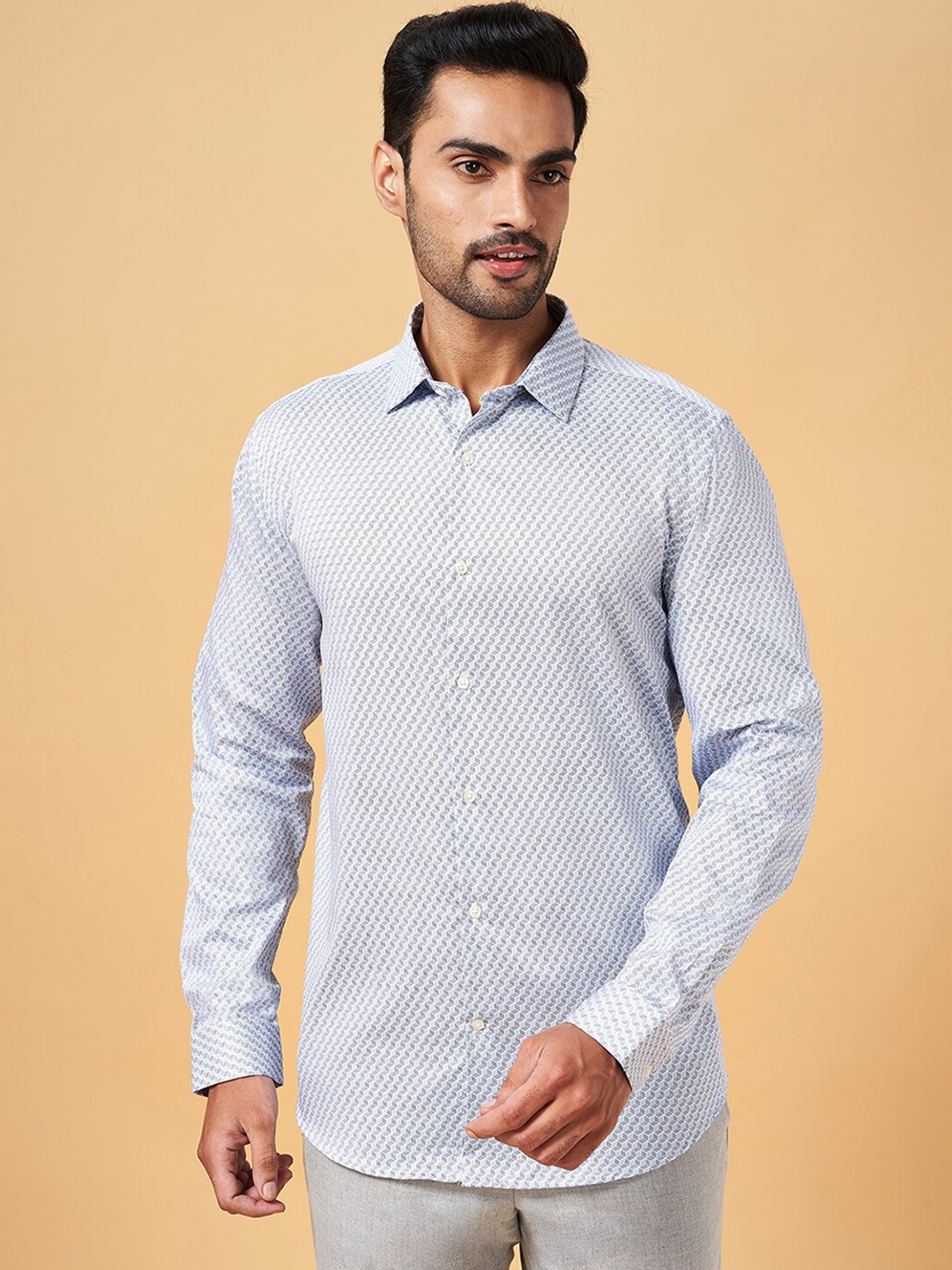 

BYFORD by Pantaloons Men Blue Slim Fit Opaque Printed Party Shirt