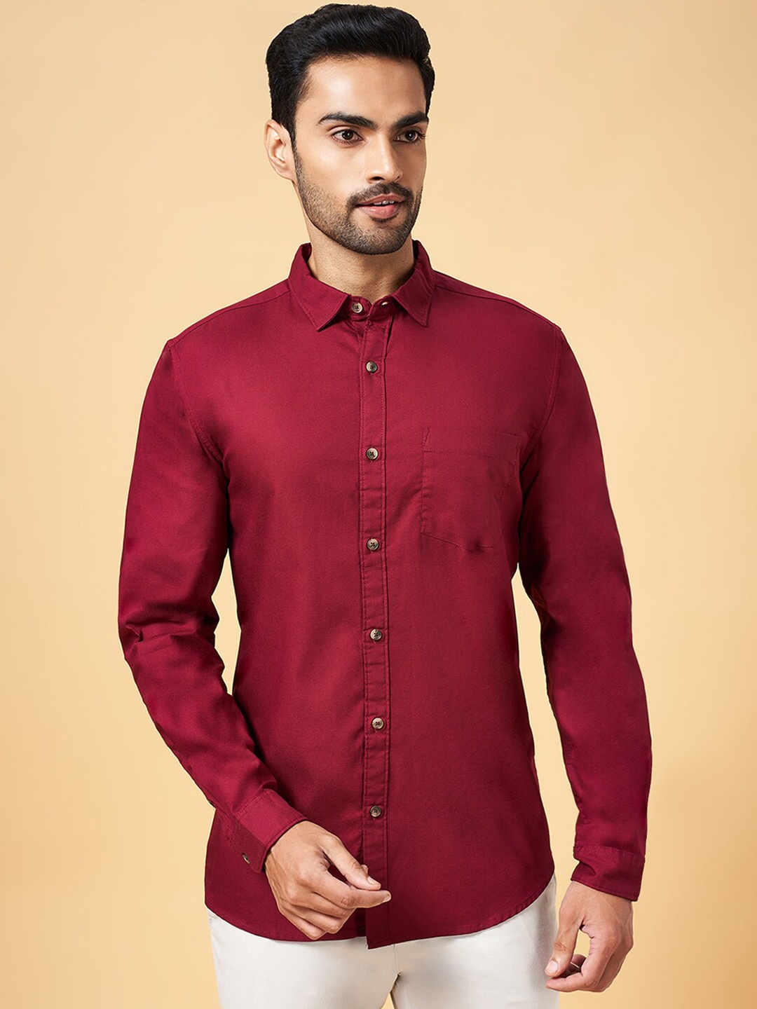 

BYFORD by Pantaloons Men Maroon Slim Fit Opaque Casual Shirt