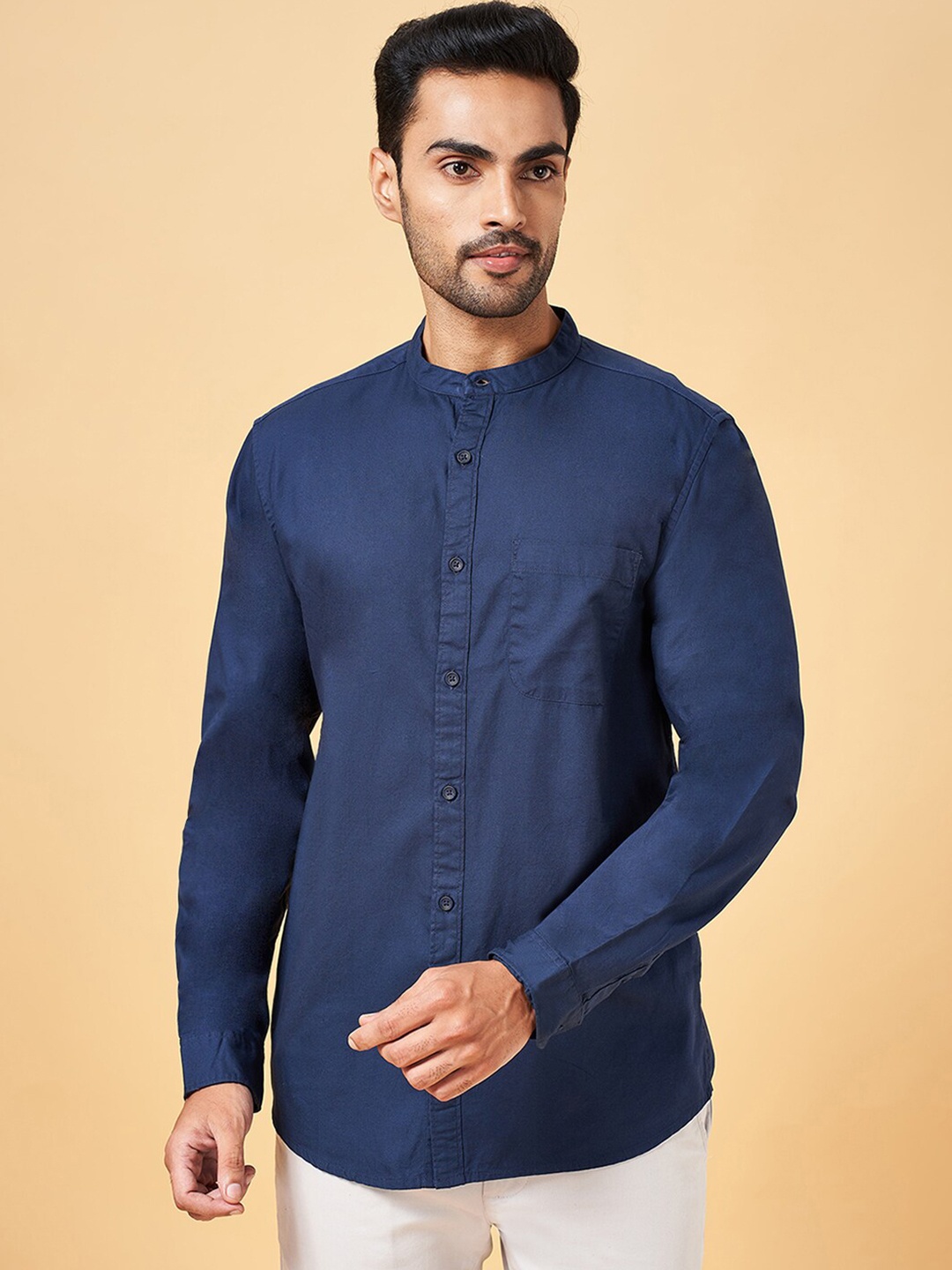 

BYFORD by Pantaloons Men Navy Blue Slim Fit Opaque Casual Shirt