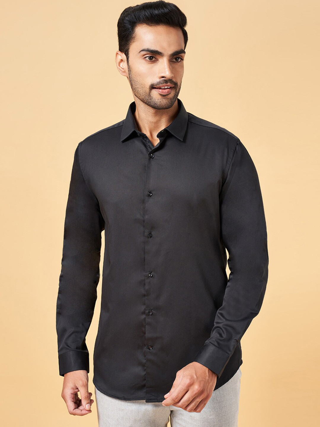 

BYFORD by Pantaloons Men Black Slim Fit Opaque Party Shirt