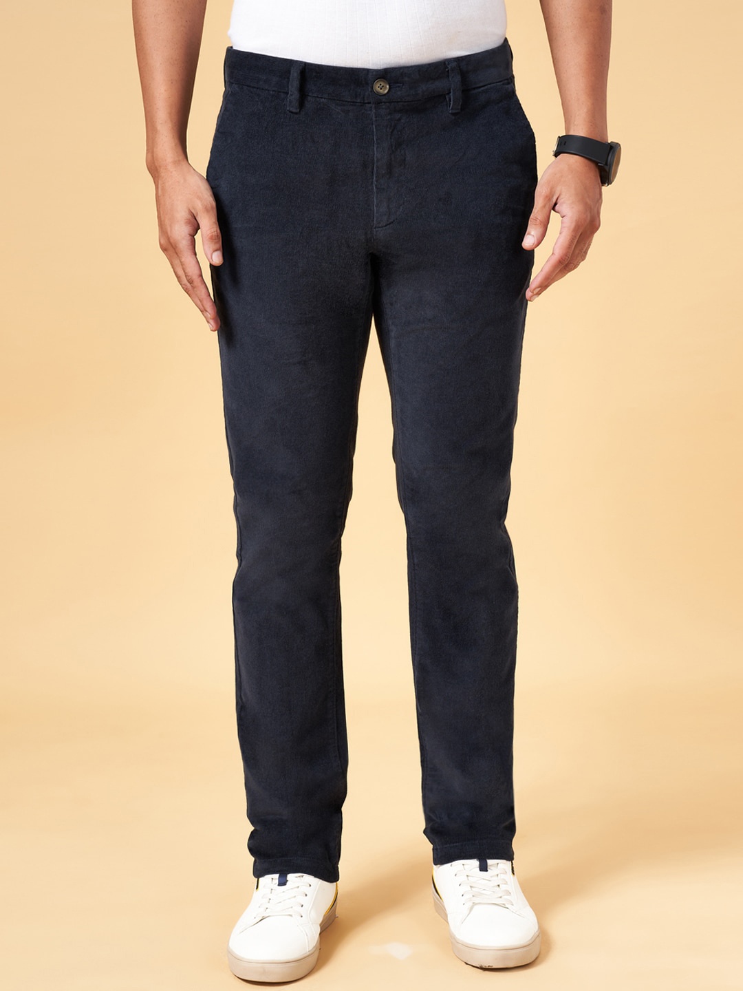 

BYFORD by Pantaloons Men Slim Fit Low-Rise Plain Cotton Regular Trousers, Navy blue