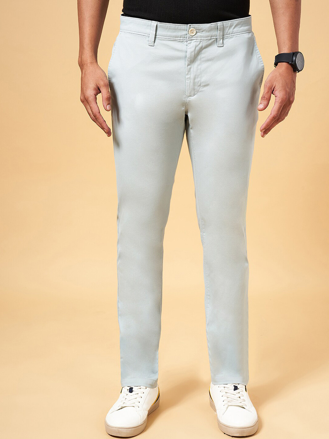 

BYFORD by Pantaloons Men Slim Fit Cotton Low-Rise Chinos, Blue