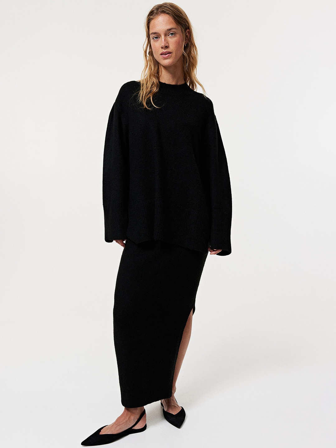 

H&M MAMA Knitted Skirts, Black