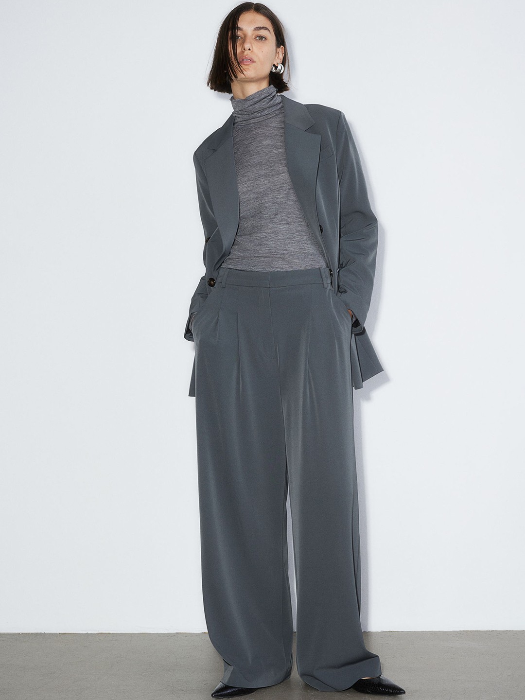 

H&M Women Loose-Fit Wide Trousers, Grey