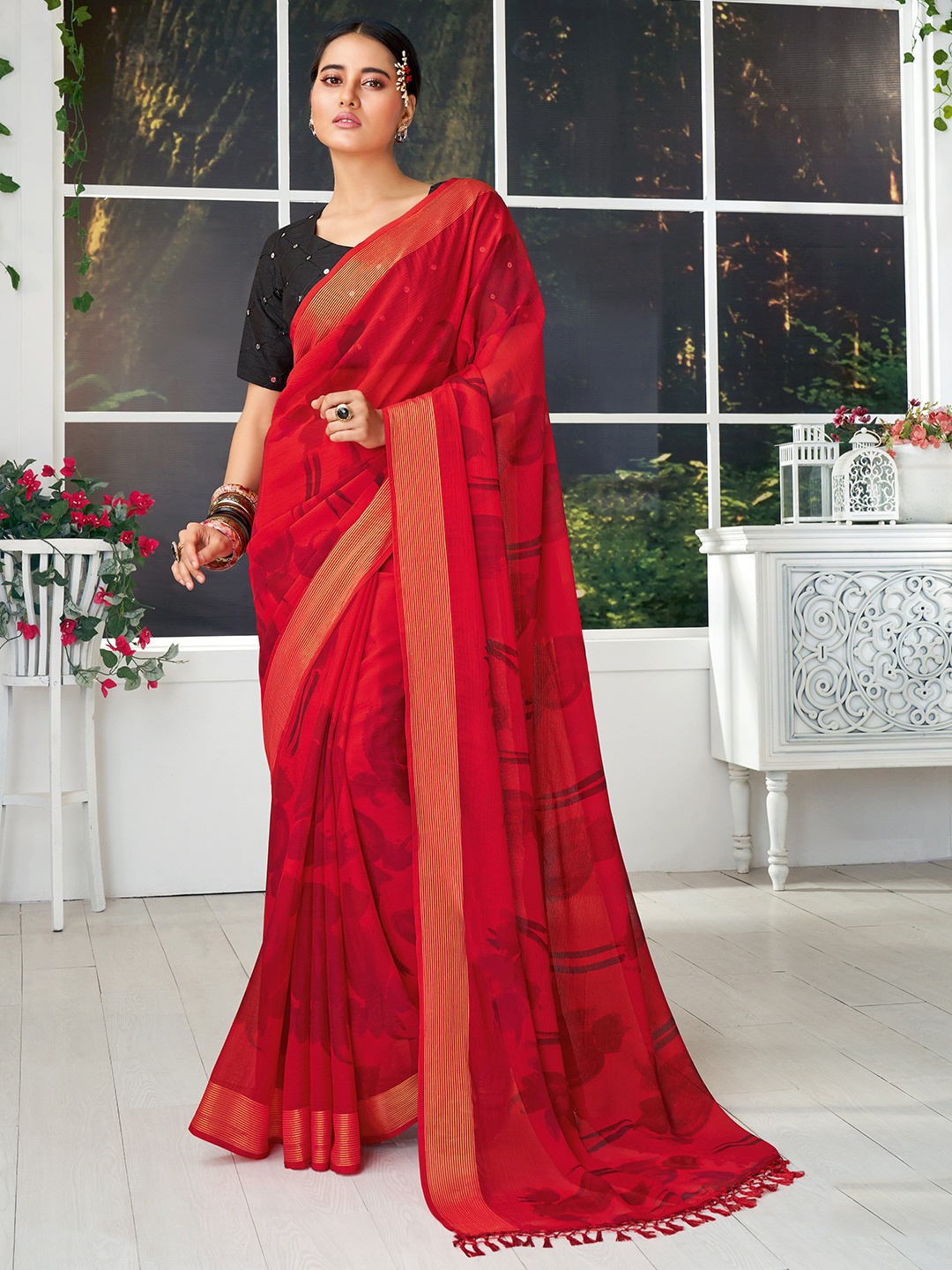 

SANSKAR Red & Black Zari Pure Chiffon Saree