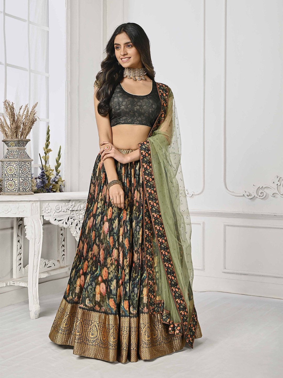 

SAPTRANGI Green & Orange Semi-Stitched Lehenga & Unstitched Blouse With Dupatta