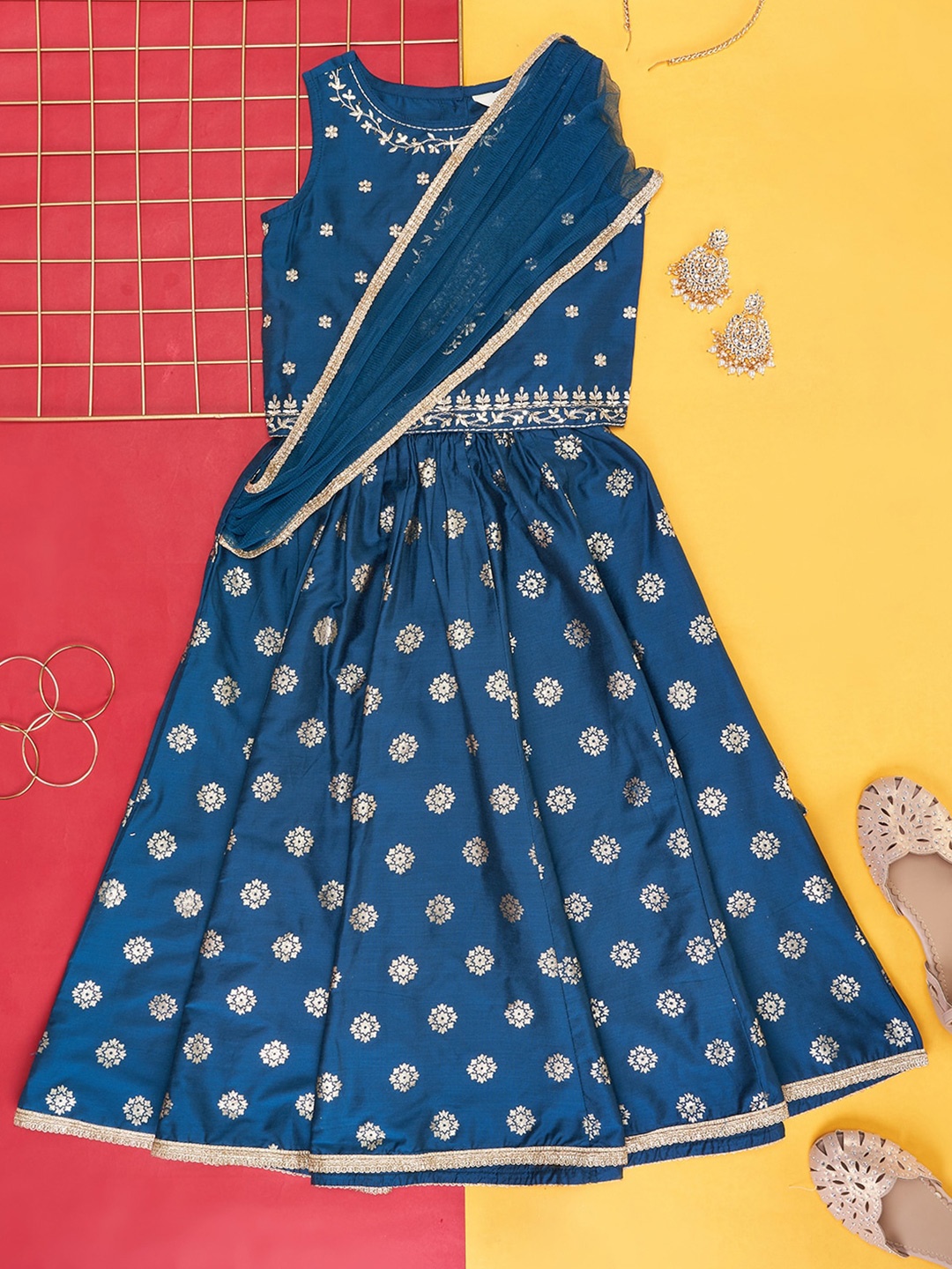 

AKKRITI BY PANTALOONS Girls Embroidered Ready to Wear Lehenga & Blouse With Dupatta, Blue