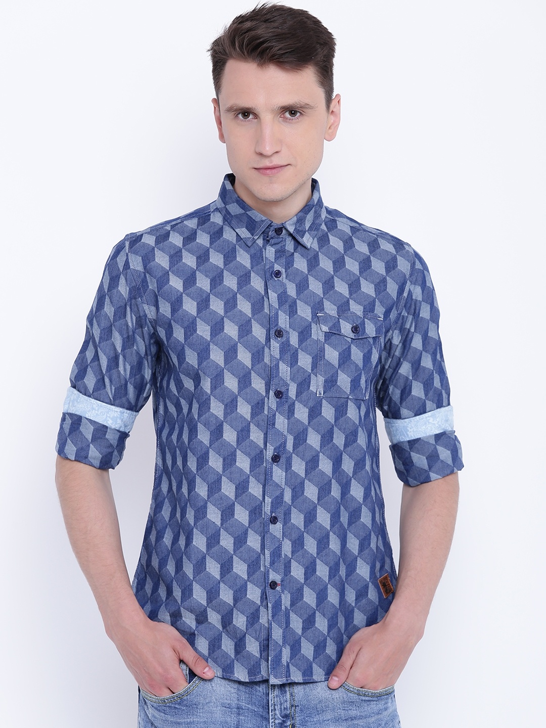 

CAMLA Men Blue & Grey Slim Fit Geometric Pattern Casual Shirt