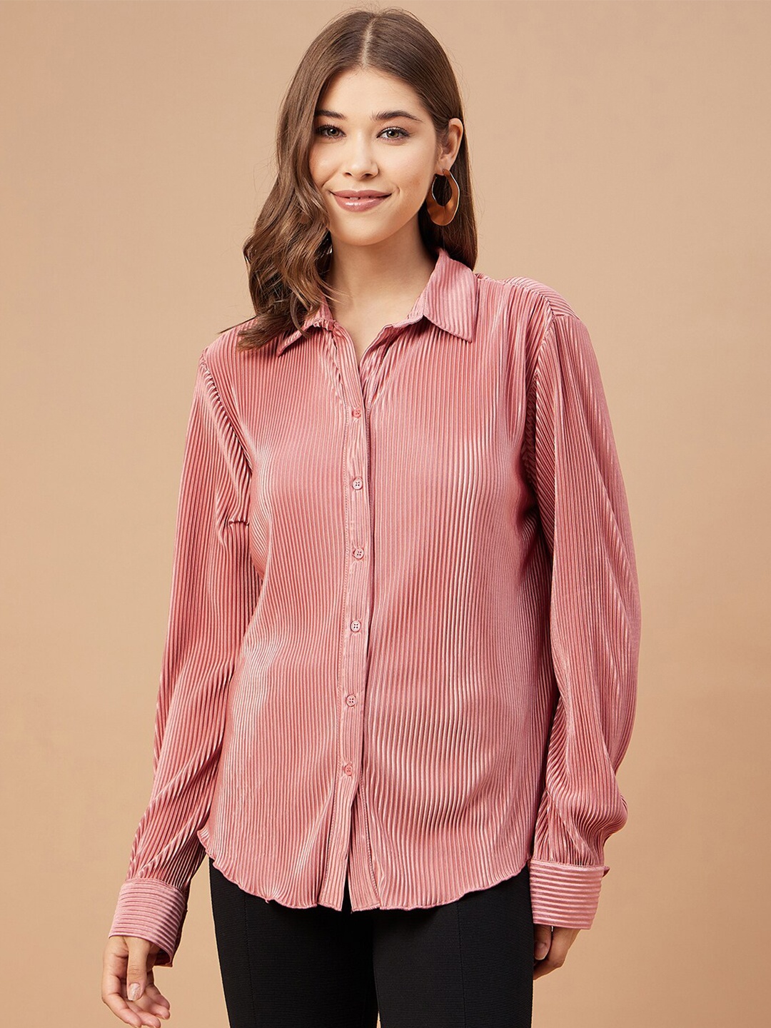 

Gipsy Contemporary Self design Satin Casual Shirt, Peach