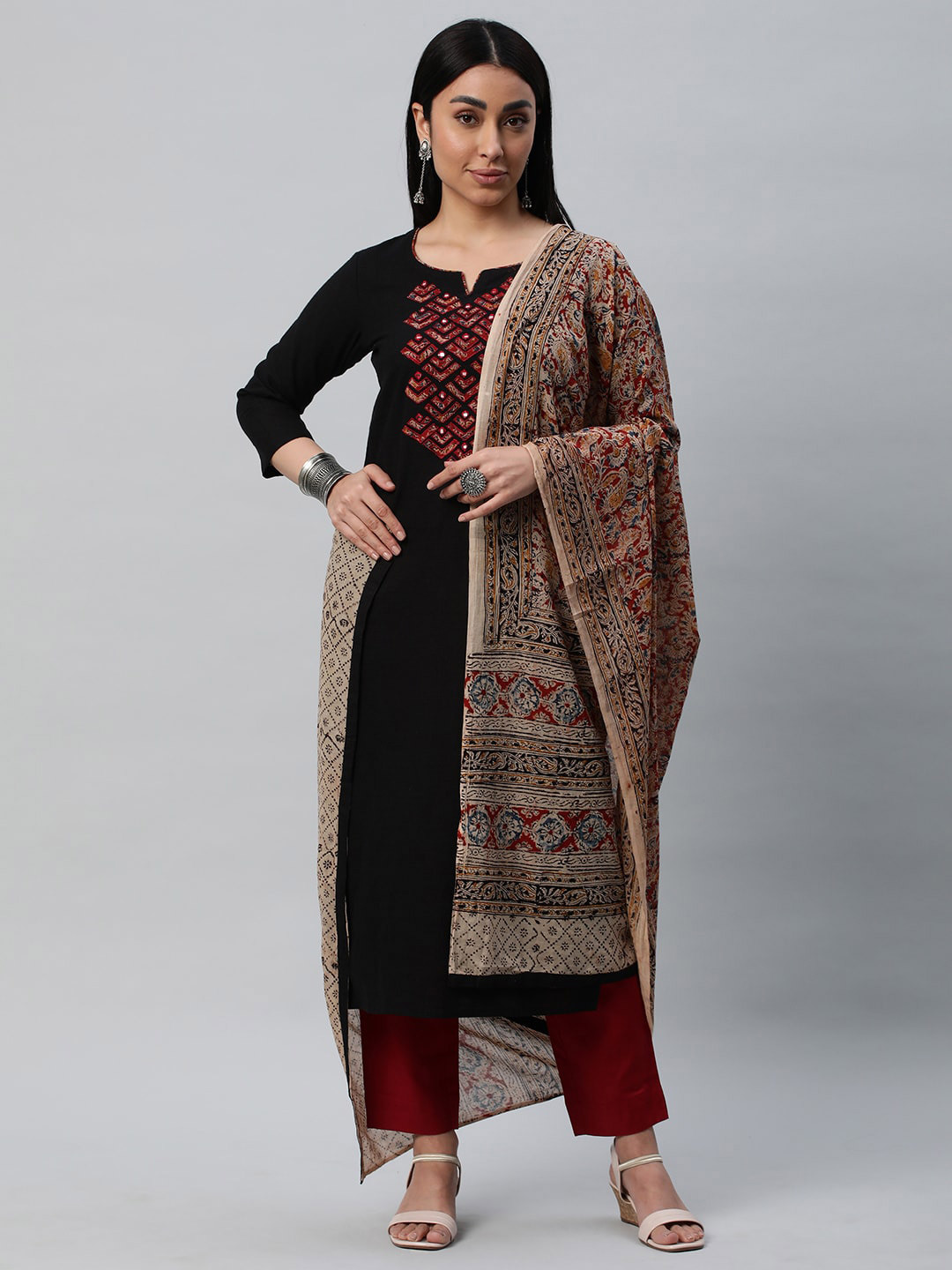 

KAMI KUBI Ethnic Motifs Embroidered Mirror Work Pure Cotton Unstitched Dress Material, Black
