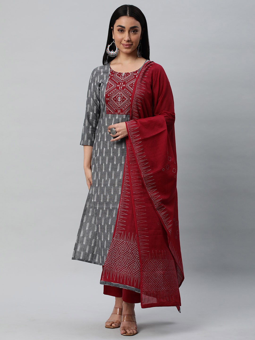 

KAMI KUBI Ethnic Motifs Printed Pure Cotton Unstitched Dress Material, Grey
