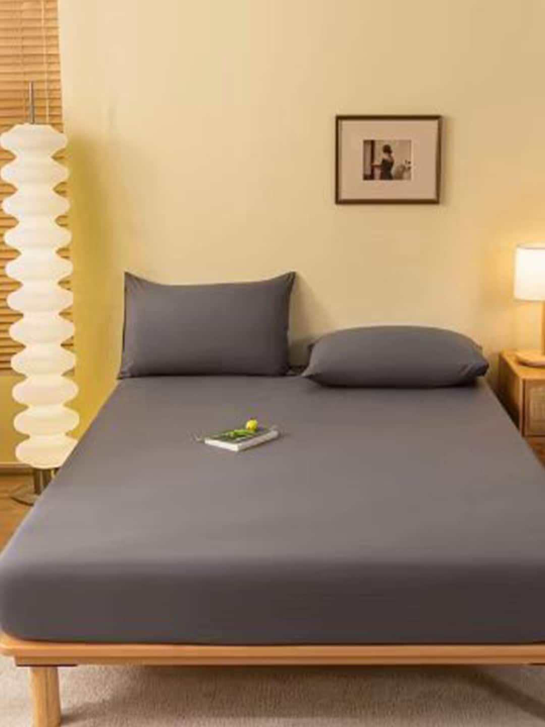 

Kuber Industries Grey Waterproof Mattress Protector