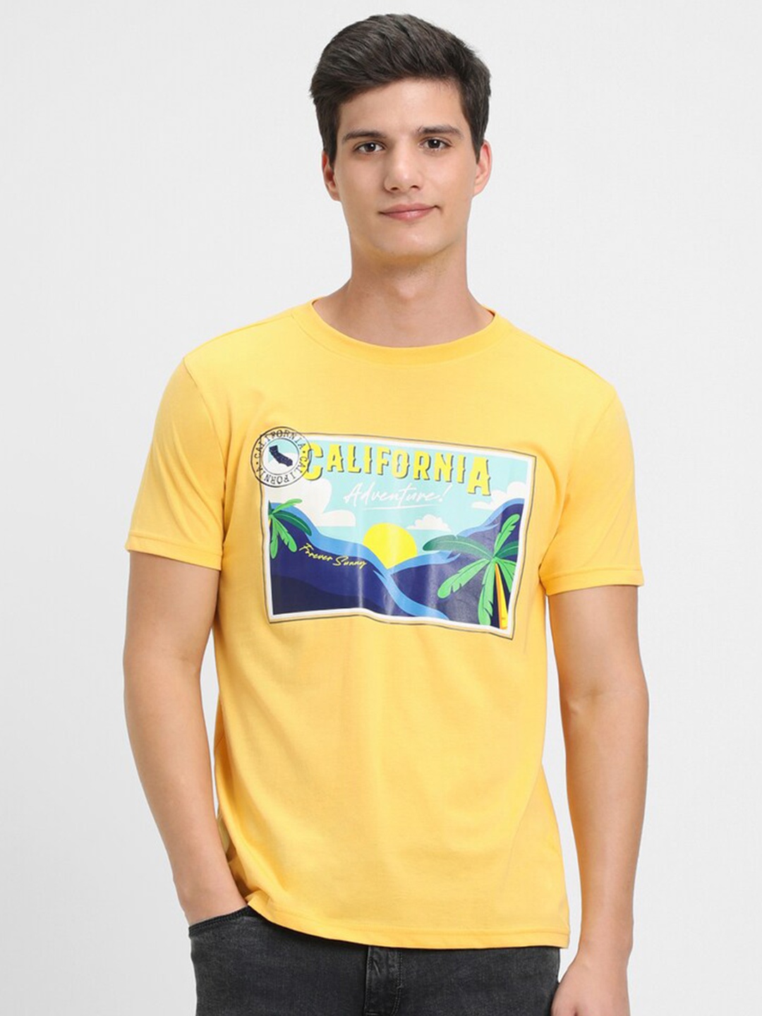 

FOREVER 21 Yellow Graphic Printed Round Neck T-shirt