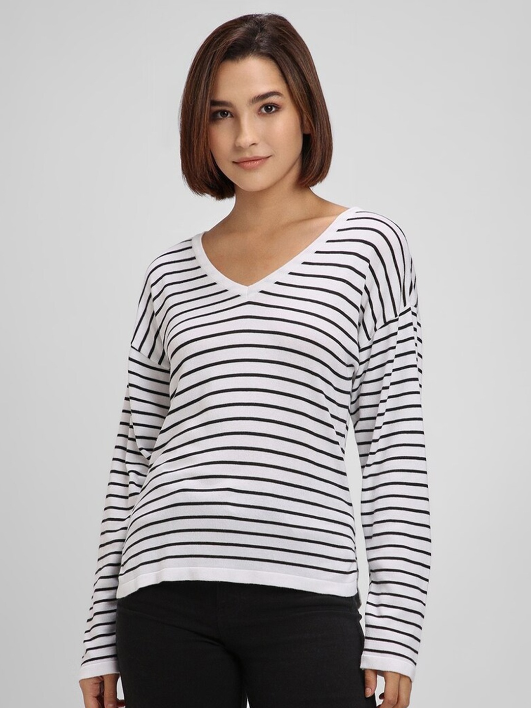 

FOREVER 21 White & Black Striped V-Neck Drop-Shoulder Sleeves T-shirt