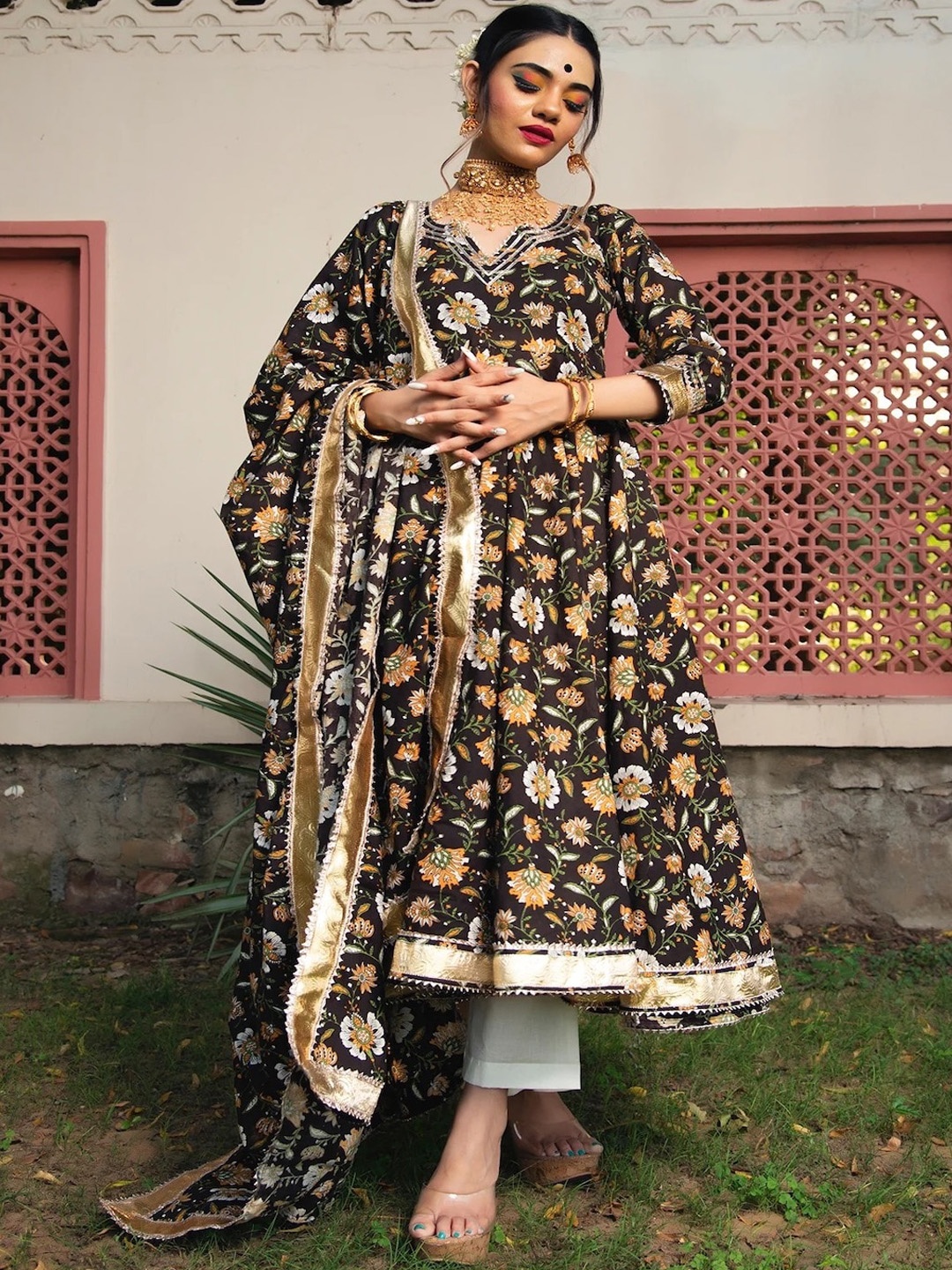 

Pomcha Floral Printed Anarkali Gotta Patti Kurta With Trousers & Dupatta, Brown