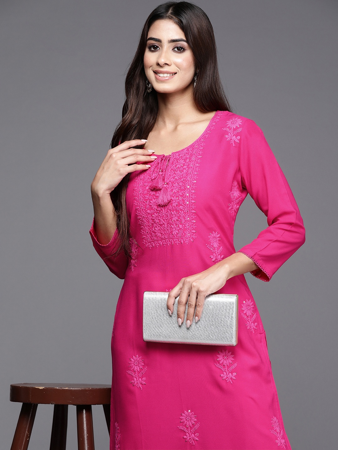 

Libas Women Floral Embroidered Thread Work Kurta, Pink